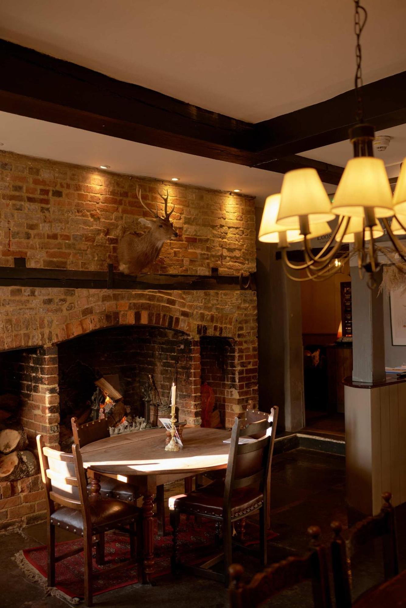 Hotel The Grosvenor Arms Hindon Exterior foto